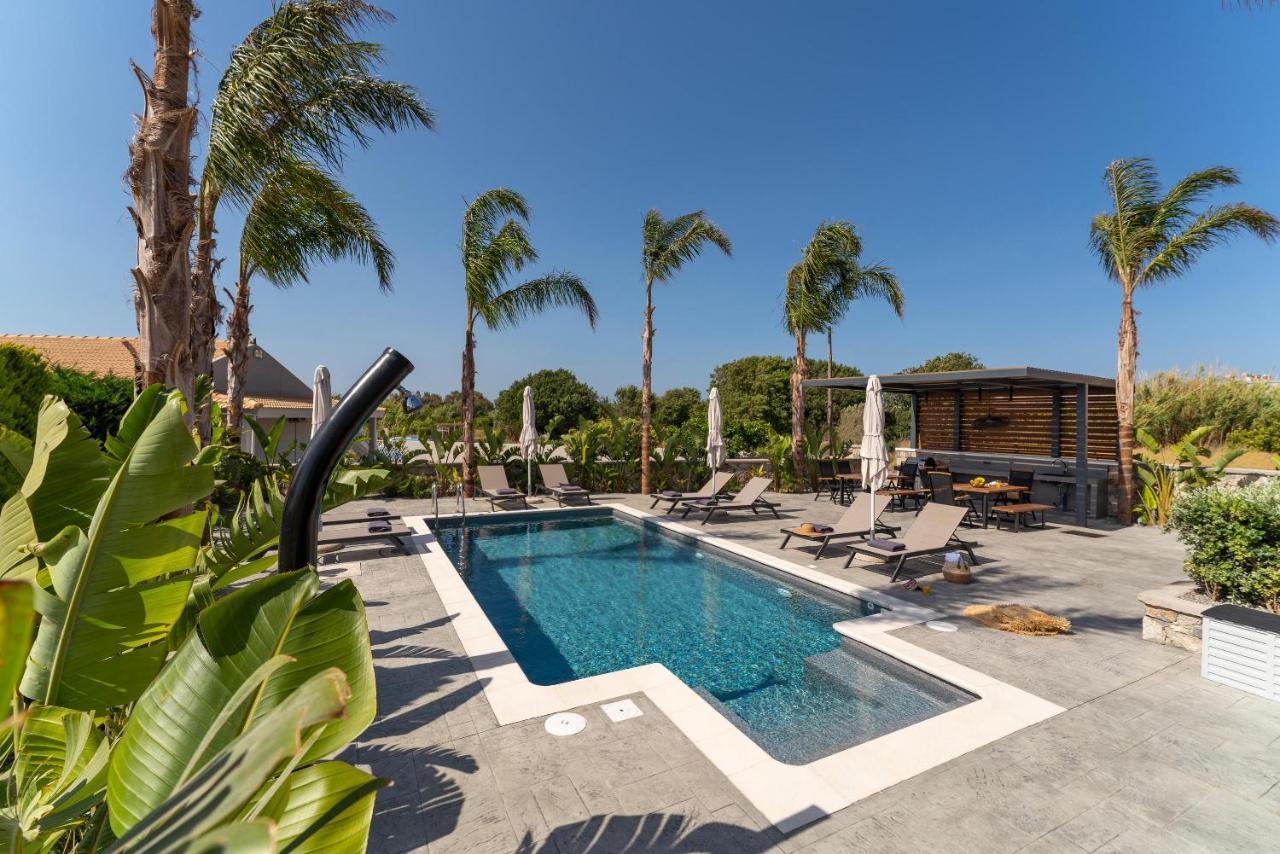 Palmeral Luxury Suites Kremastí Eksteriør bilde