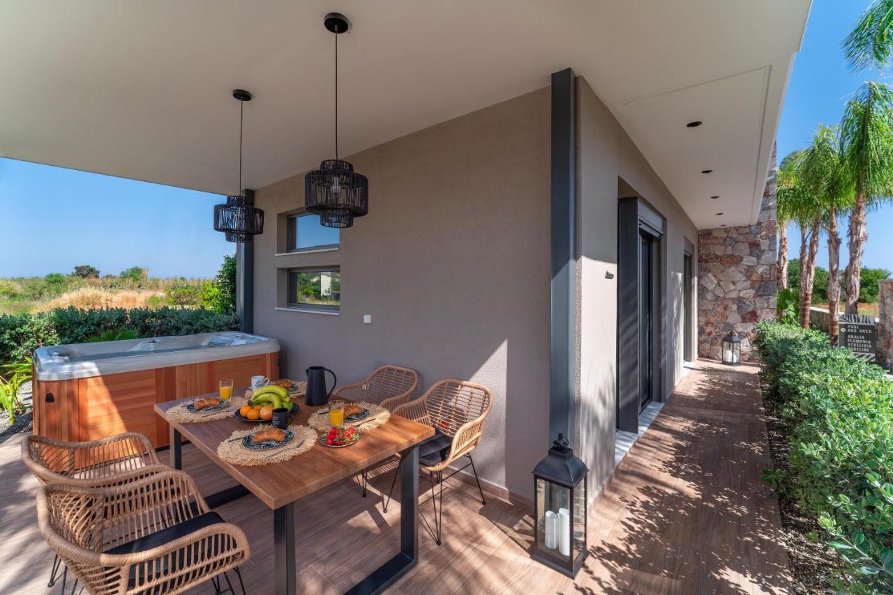 Palmeral Luxury Suites Kremastí Eksteriør bilde