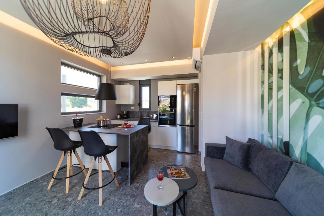 Palmeral Luxury Suites Kremastí Eksteriør bilde