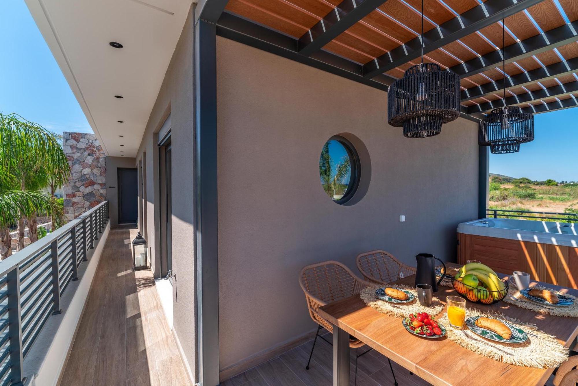 Palmeral Luxury Suites Kremastí Rom bilde